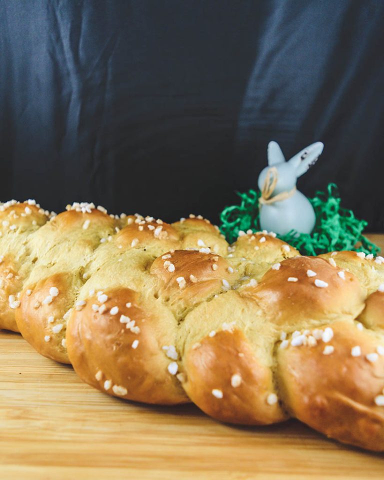 Striezel | Hefezopf | Unser Rezept für saftigen Osterzopf